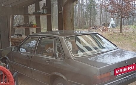 Audi 80, 1984 год, 205 000 рублей, 4 фотография