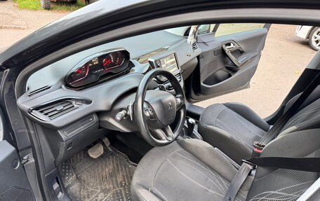 Peugeot 208 II, 2013 год, 450 000 рублей, 4 фотография