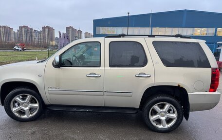 Chevrolet Tahoe III, 2011 год, 1 800 000 рублей, 4 фотография