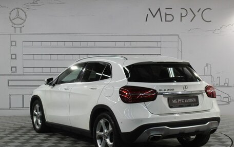 Mercedes-Benz GLA, 2018 год, 2 530 000 рублей, 9 фотография