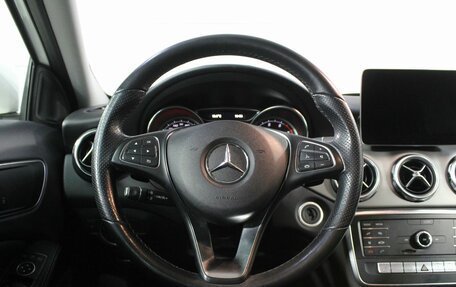 Mercedes-Benz GLA, 2018 год, 2 530 000 рублей, 14 фотография