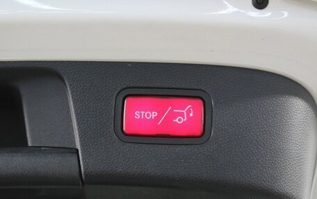 Mercedes-Benz GLA, 2018 год, 2 530 000 рублей, 17 фотография