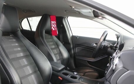 Mercedes-Benz GLA, 2018 год, 2 530 000 рублей, 26 фотография