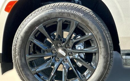 Cadillac Escalade V, 2025 год, 24 129 784 рублей, 9 фотография