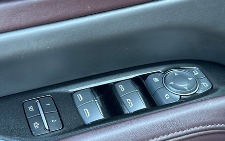 Cadillac Escalade V, 2025 год, 24 129 784 рублей, 14 фотография