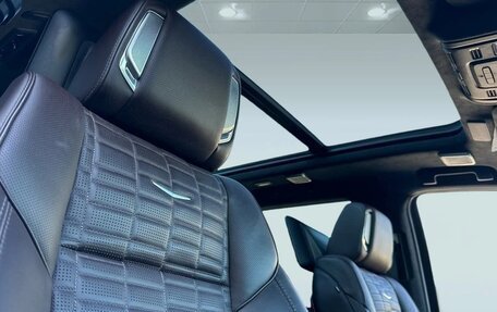 Cadillac Escalade V, 2025 год, 24 129 784 рублей, 17 фотография