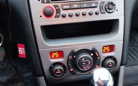 Peugeot 308 II, 2012 год, 680 000 рублей, 11 фотография