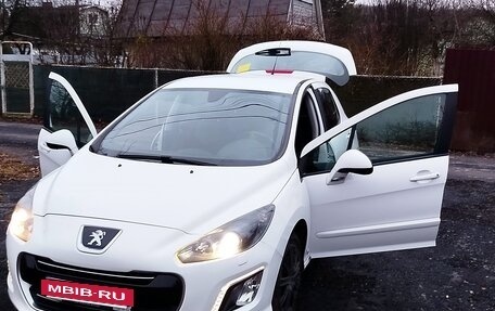 Peugeot 308 II, 2012 год, 680 000 рублей, 5 фотография