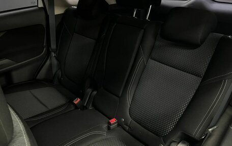 Mitsubishi Outlander III рестайлинг 3, 2020 год, 1 649 888 рублей, 16 фотография