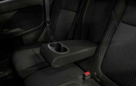 Mitsubishi Outlander III рестайлинг 3, 2020 год, 1 649 888 рублей, 17 фотография