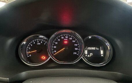 Renault Logan II, 2020 год, 595 000 рублей, 9 фотография