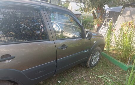 Chevrolet Niva I рестайлинг, 2013 год, 470 000 рублей, 18 фотография