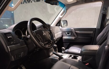 Mitsubishi Pajero IV, 2011 год, 1 589 000 рублей, 7 фотография