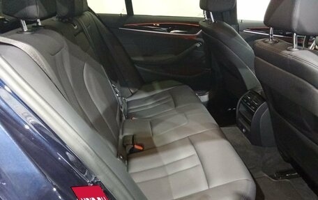 BMW 5 серия, 2019 год, 3 800 000 рублей, 10 фотография