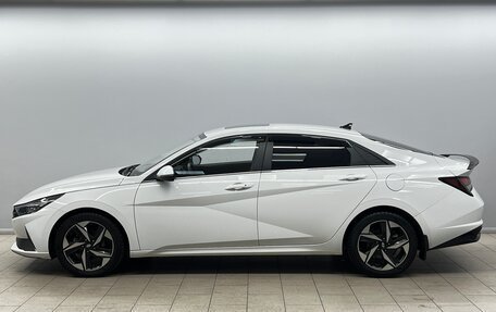 Hyundai Elantra, 2022 год, 1 945 000 рублей, 3 фотография