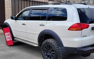 Mitsubishi Pajero Sport II рестайлинг, 2012 год, 2 600 000 рублей, 1 фотография