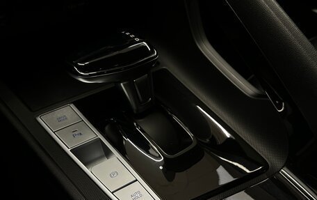 Hyundai Elantra, 2022 год, 1 945 000 рублей, 19 фотография