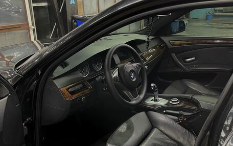 BMW 5 серия, 2007 год, 1 300 000 рублей, 4 фотография