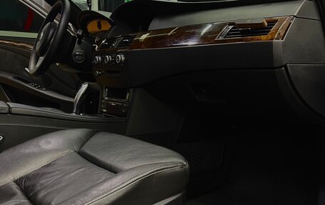 BMW 5 серия, 2007 год, 1 300 000 рублей, 12 фотография