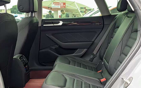 Volkswagen Passat CC, 2022 год, 4 225 000 рублей, 17 фотография