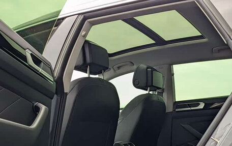 Volkswagen Passat CC, 2022 год, 4 225 000 рублей, 16 фотография