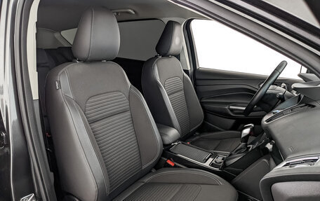 Mitsubishi Outlander III рестайлинг 3, 2019 год, 1 999 000 рублей, 24 фотография