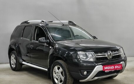 Renault Duster I рестайлинг, 2017 год, 1 073 000 рублей, 3 фотография
