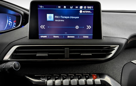 Peugeot 3008 II, 2017 год, 2 350 000 рублей, 14 фотография