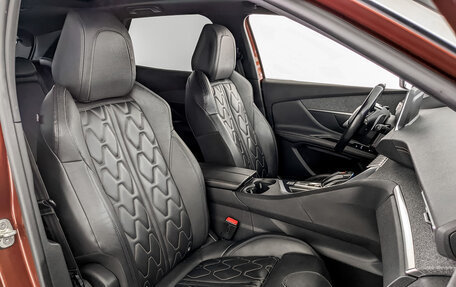 Peugeot 3008 II, 2017 год, 2 350 000 рублей, 24 фотография