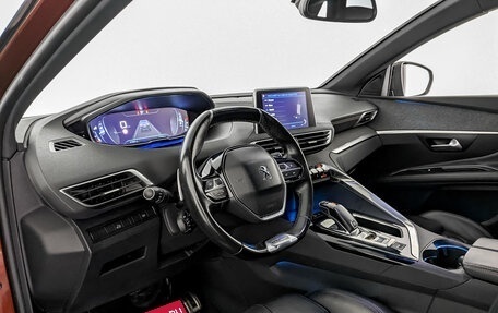 Peugeot 3008 II, 2017 год, 2 350 000 рублей, 15 фотография