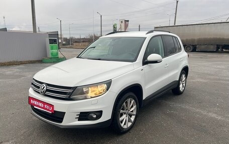 Volkswagen Tiguan I, 2015 год, 1 650 000 рублей, 2 фотография