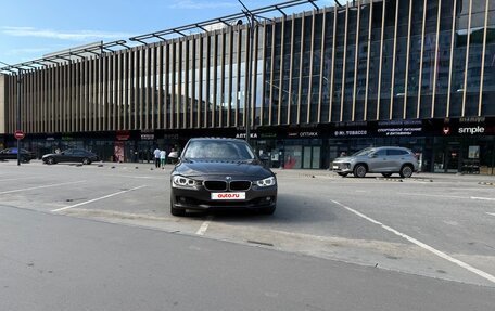 BMW 3 серия, 2013 год, 1 970 000 рублей, 15 фотография