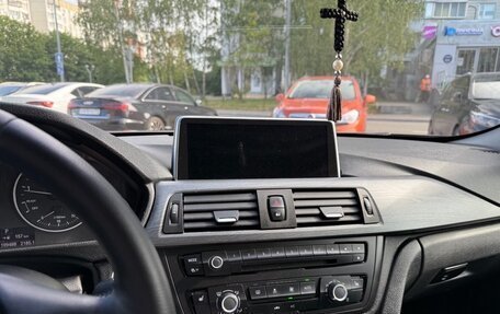 BMW 3 серия, 2013 год, 1 970 000 рублей, 36 фотография