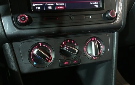 Volkswagen Polo VI (EU Market), 2019 год, 1 270 000 рублей, 13 фотография