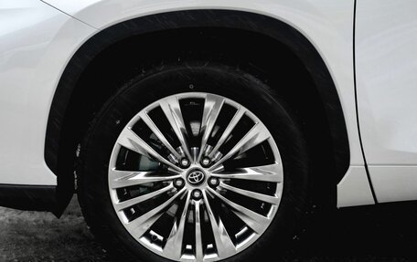 Toyota Highlander, 2025 год, 6 400 000 рублей, 5 фотография