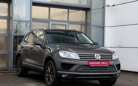 Volkswagen Touareg III, 2017 год, 2 790 000 рублей, 3 фотография