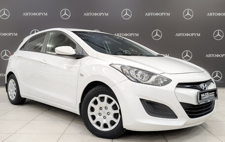Hyundai i30 II рестайлинг, 2014 год, 1 250 000 рублей, 3 фотография