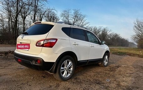 Nissan Qashqai, 2011 год, 1 300 000 рублей, 5 фотография
