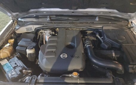 Nissan Pathfinder, 2005 год, 800 000 рублей, 25 фотография