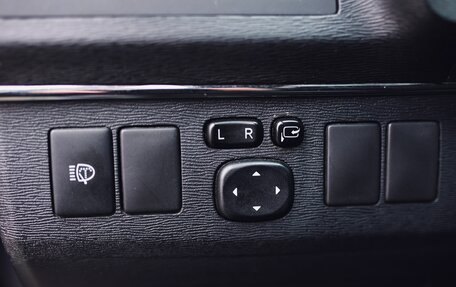 Toyota Avensis III рестайлинг, 2011 год, 990 000 рублей, 11 фотография