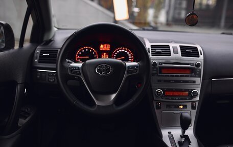 Toyota Avensis III рестайлинг, 2011 год, 990 000 рублей, 13 фотография