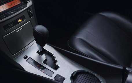 Toyota Avensis III рестайлинг, 2011 год, 990 000 рублей, 21 фотография