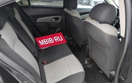 Chevrolet Cruze II, 2011 год, 675 000 рублей, 8 фотография