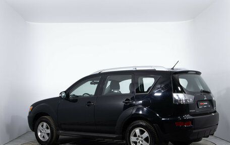 Mitsubishi Outlander III рестайлинг 3, 2010 год, 915 000 рублей, 7 фотография