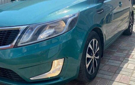 KIA Rio III рестайлинг, 2013 год, 590 000 рублей, 2 фотография