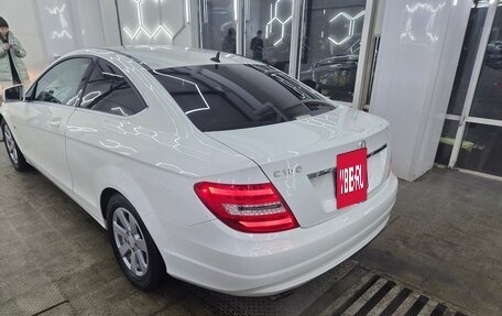 Mercedes-Benz C-Класс, 2012 год, 1 900 000 рублей, 13 фотография