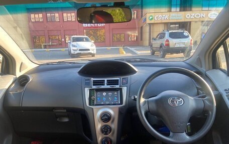 Toyota Vitz, 2009 год, 490 000 рублей, 7 фотография