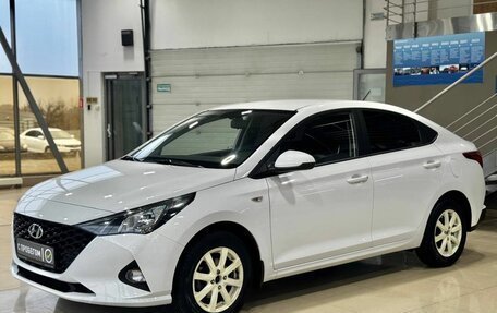 Hyundai Solaris II рестайлинг, 2021 год, 1 849 900 рублей, 3 фотография