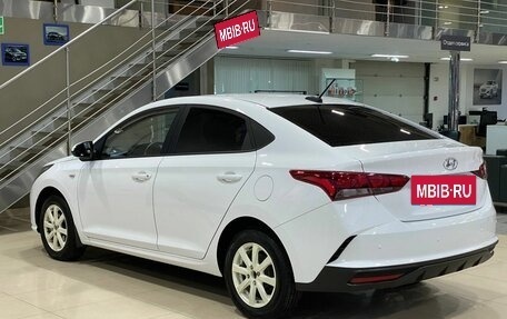 Hyundai Solaris II рестайлинг, 2021 год, 1 849 900 рублей, 2 фотография