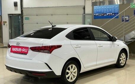 Hyundai Solaris II рестайлинг, 2021 год, 1 849 900 рублей, 4 фотография